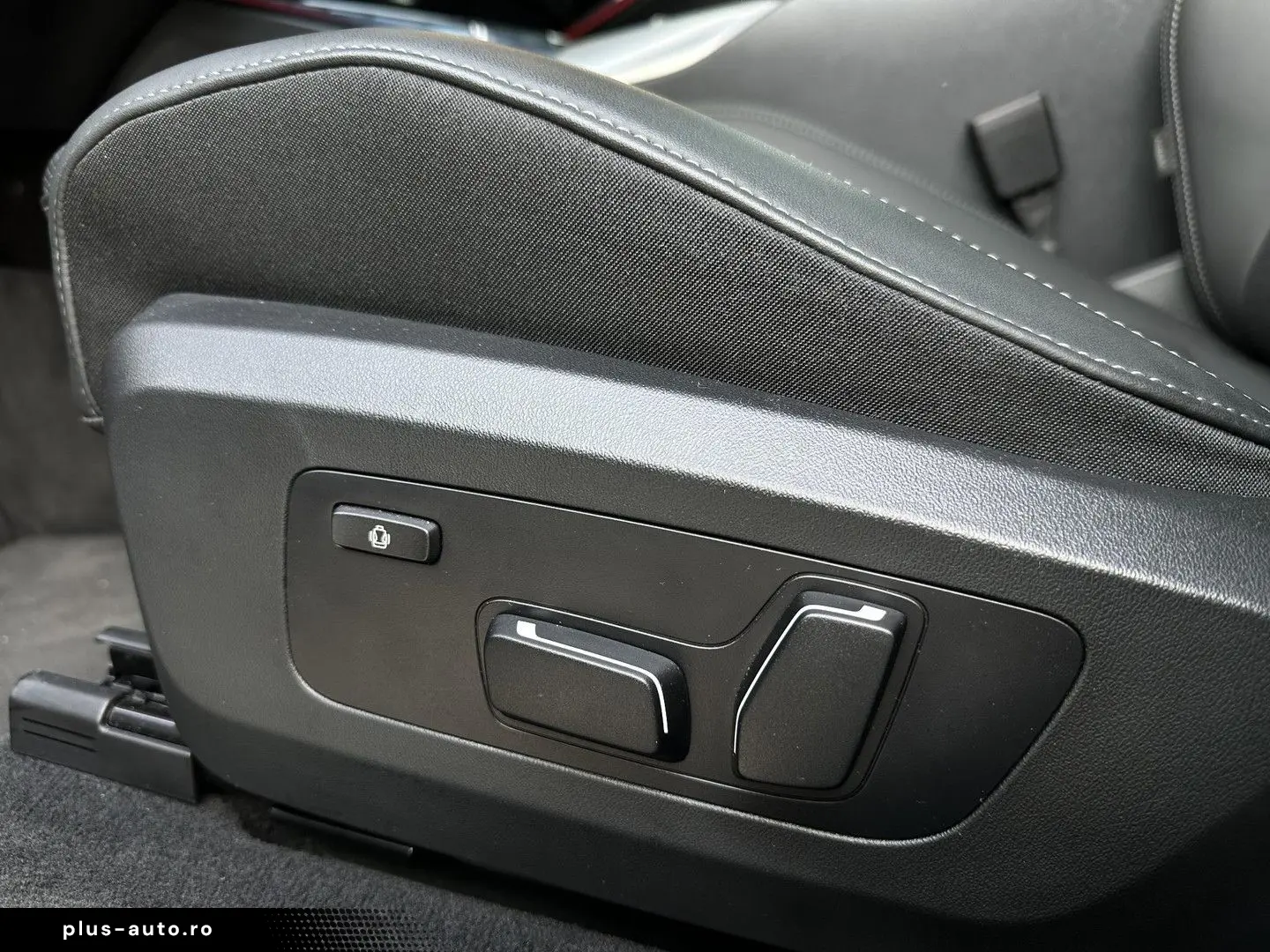 BMW X3 20 i xDrive M-Sport PANO ACC LEDER TREKHAAK 3
