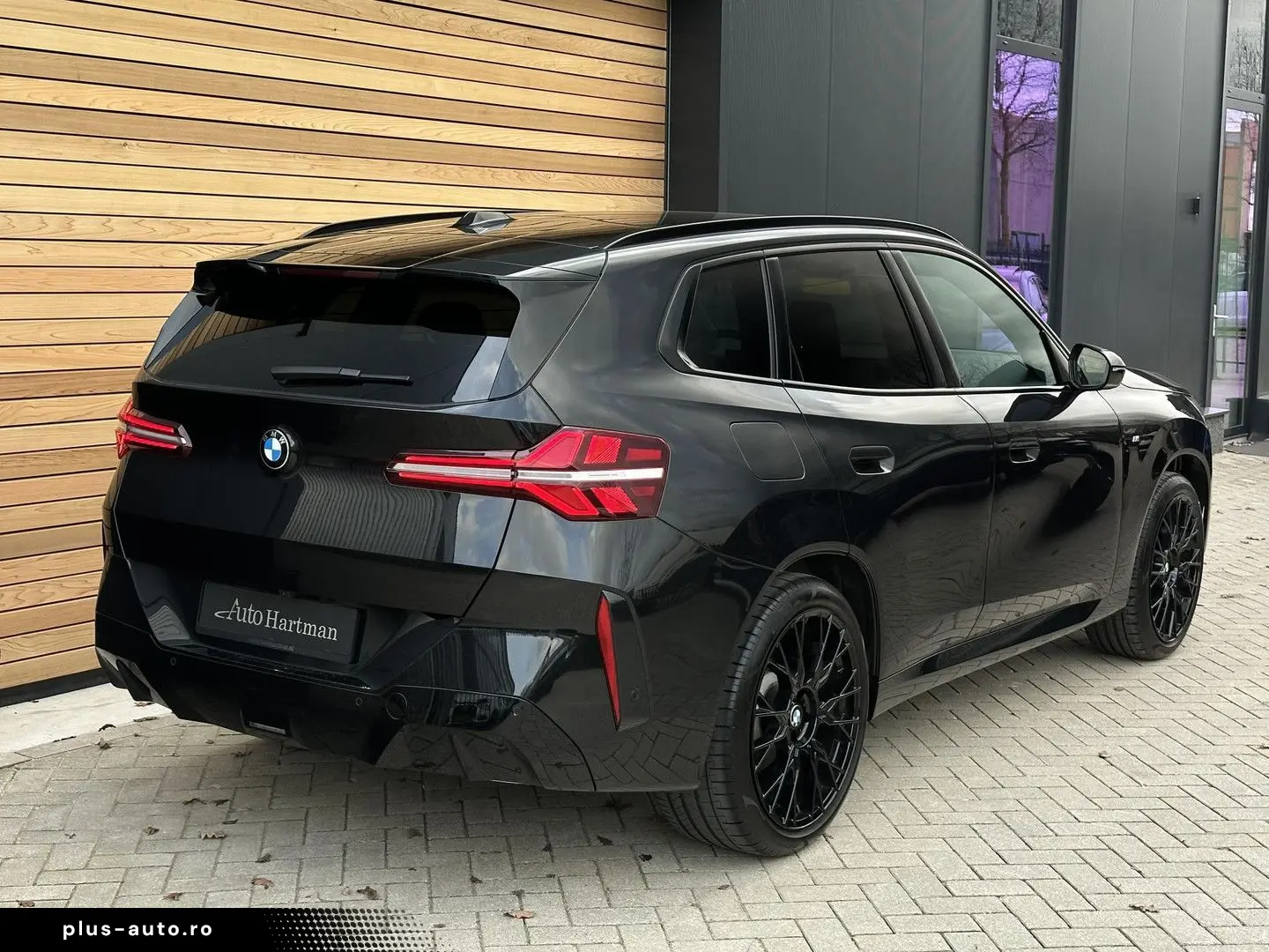 BMW X3 20 i xDrive M-Sport PANO ACC LEDER TREKHAAK 3