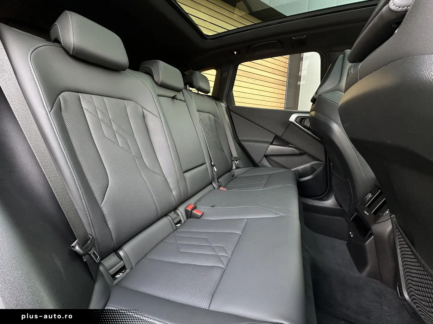 BMW X3 20 i xDrive M-Sport PANO ACC LEDER TREKHAAK 3