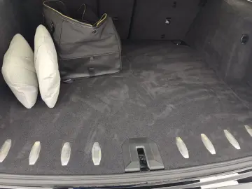 BMW XM 50e Massage Bowers & Wilkins AHK Kamera