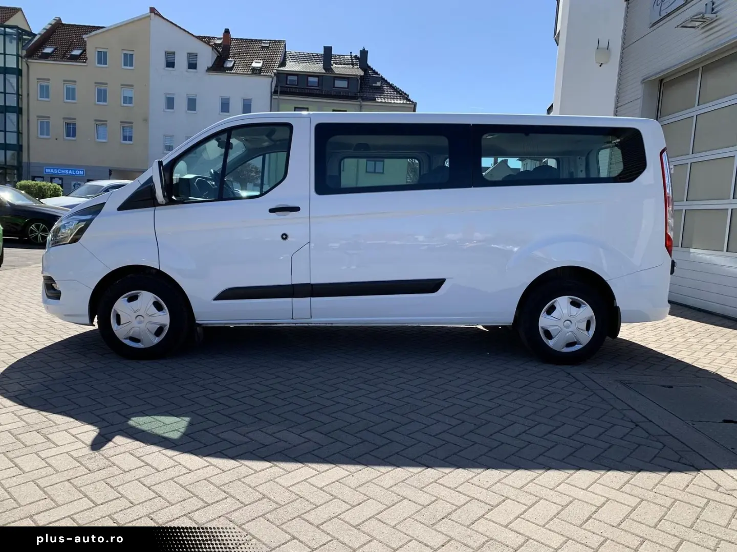 FORD Transit Custom Kombi L2 9-Sitz Navi Sitzhzg