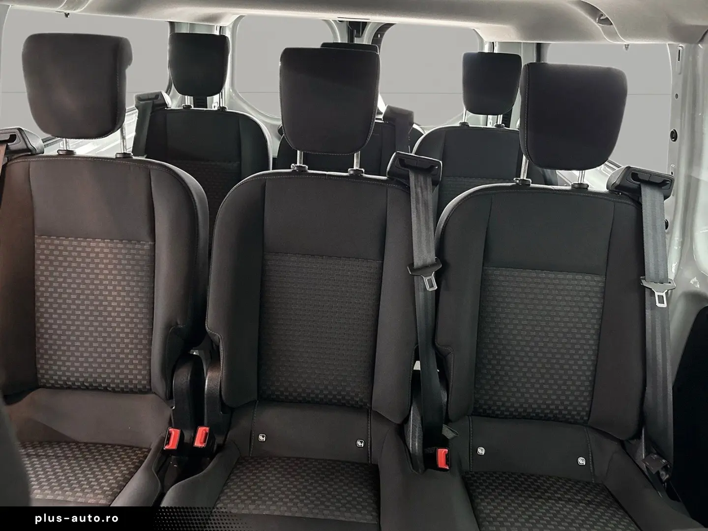 FORD Transit Custom Kombi 320 Tempo 9-Sitzer