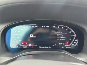 BMW X3 M HUD RFK H&K AHK Driving Assist