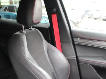 ALFA ROMEO Stelvio Quadrifoglio Q4