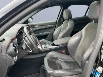 ALFA ROMEO Stelvio Quadrifoglio Q4