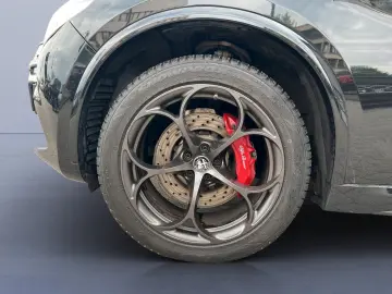 ALFA ROMEO Stelvio Quadrifoglio Q4