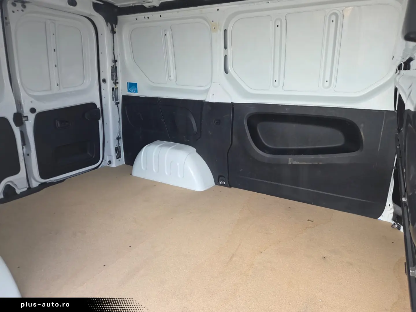 RENAULT TRAFIC L1H1