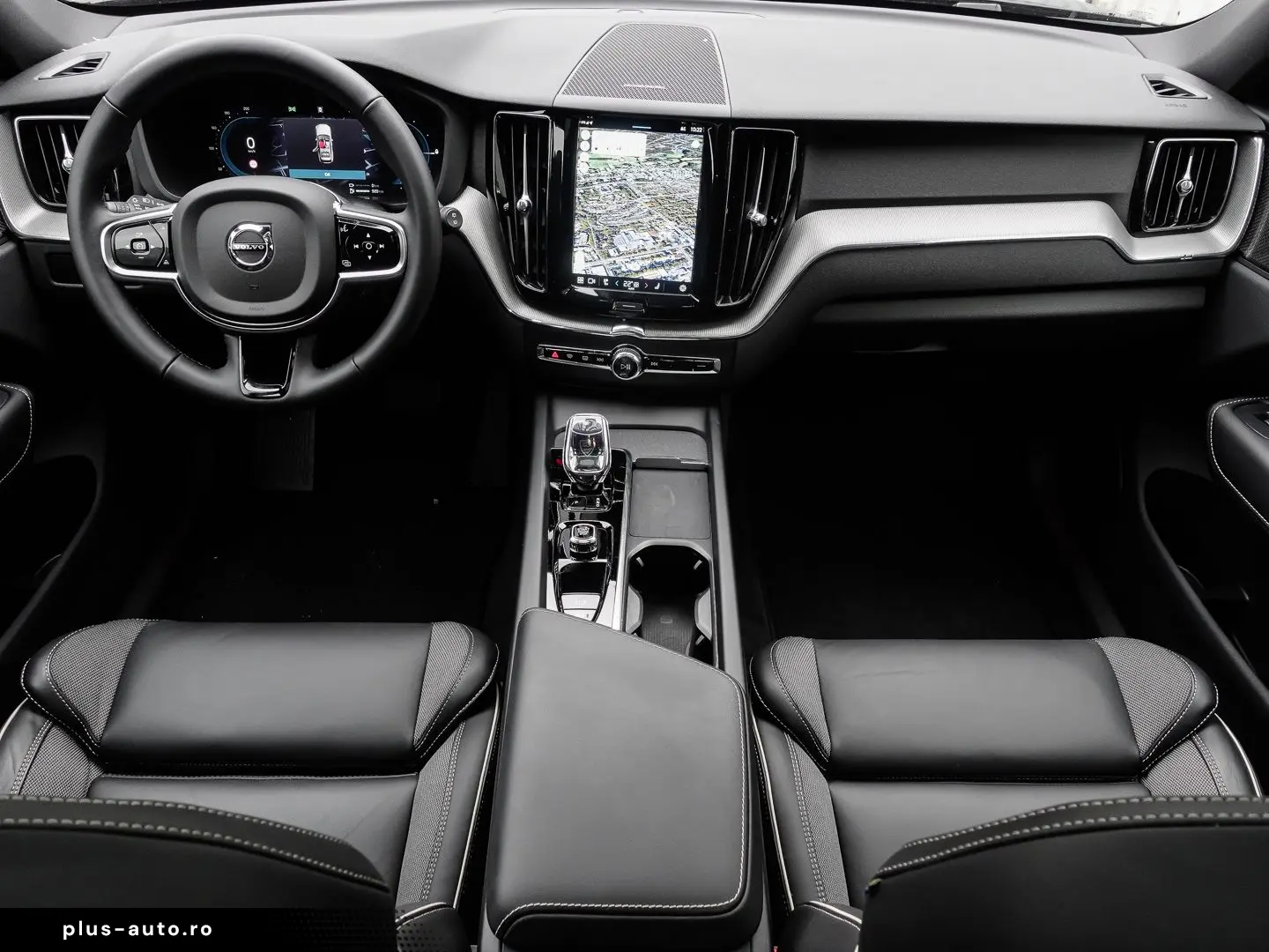 VOLVO XC60 Plus Dark Recharge Plug-In Hybrid AWD T8 Tw