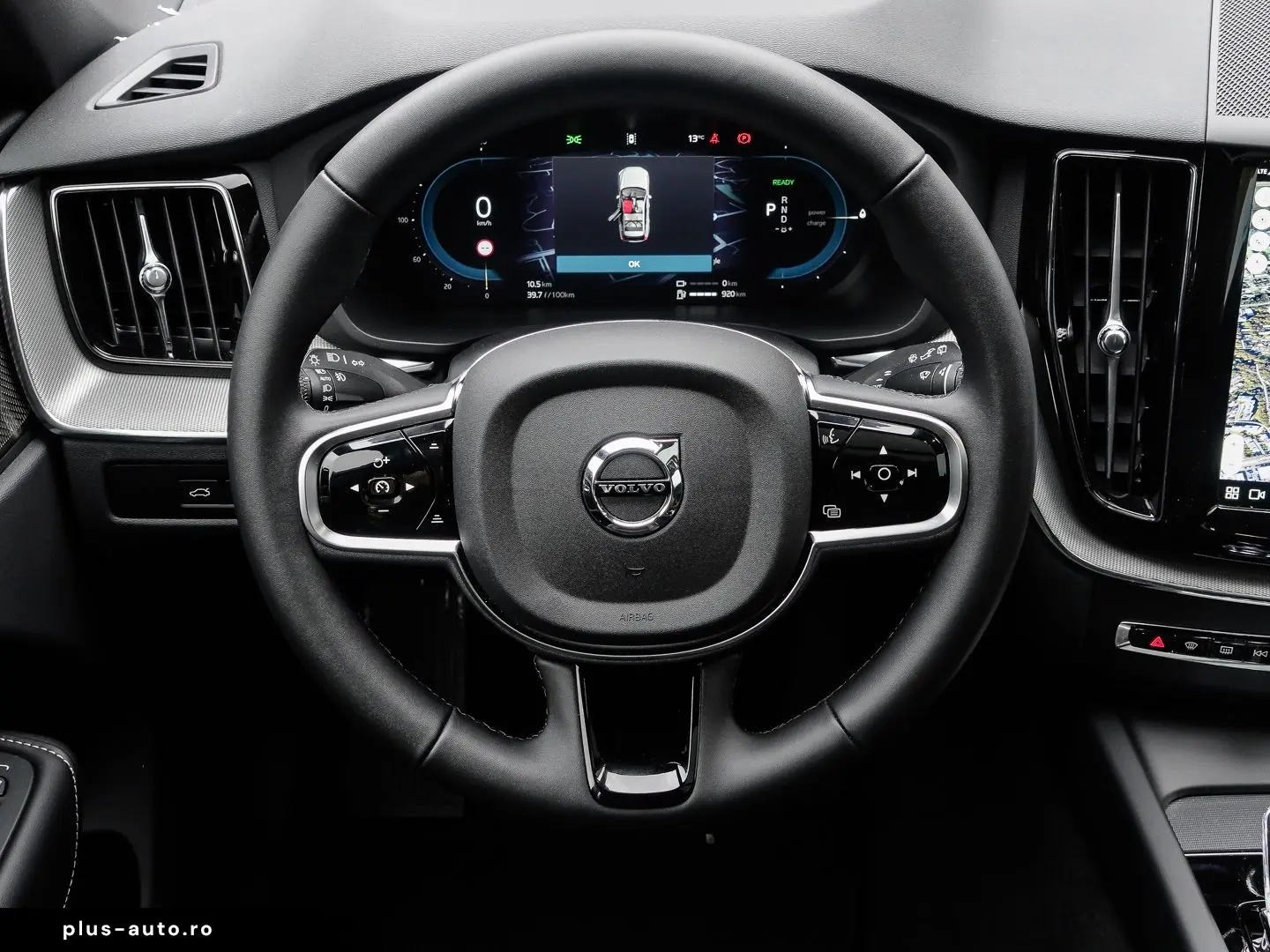 VOLVO XC60 Plus Dark Recharge Plug-In Hybrid AWD T8 Tw
