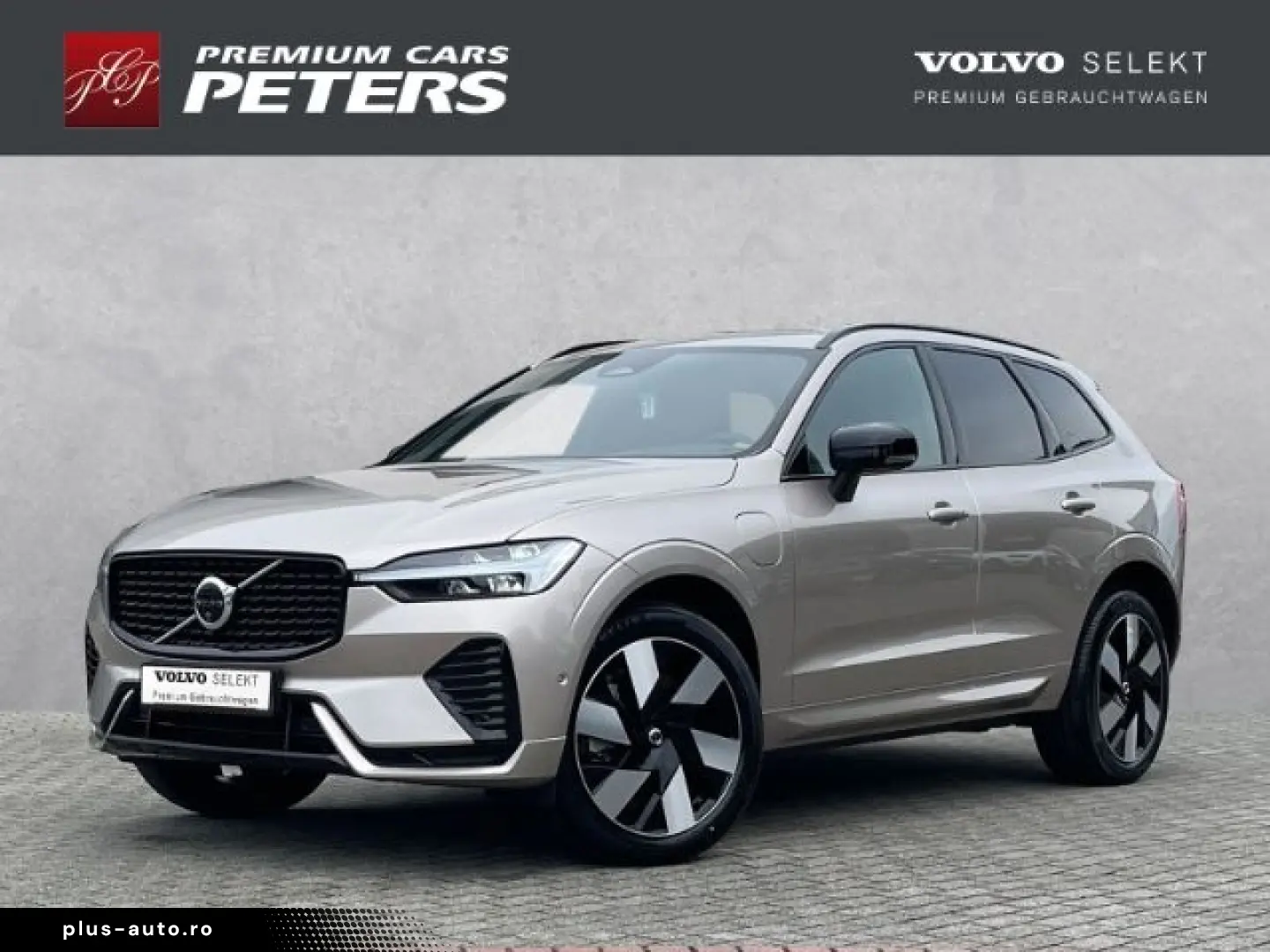VOLVO XC60 Dark T8 20''LM Pano 360kam Harm&hellip;