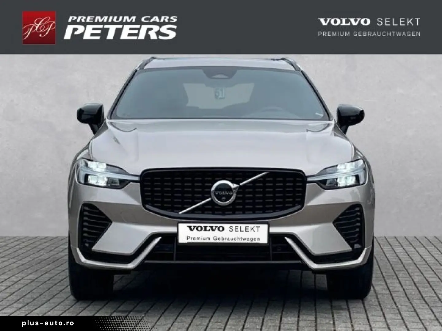 VOLVO XC60 Dark T8 20''LM Pano 360kam Harm&hellip;