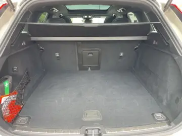 VOLVO XC60 Dark T8 20''LM Pano 360kam Harm…