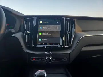 VOLVO XC60 T8 AWD Recharge Plus Dark 21  360  ACC FHZ