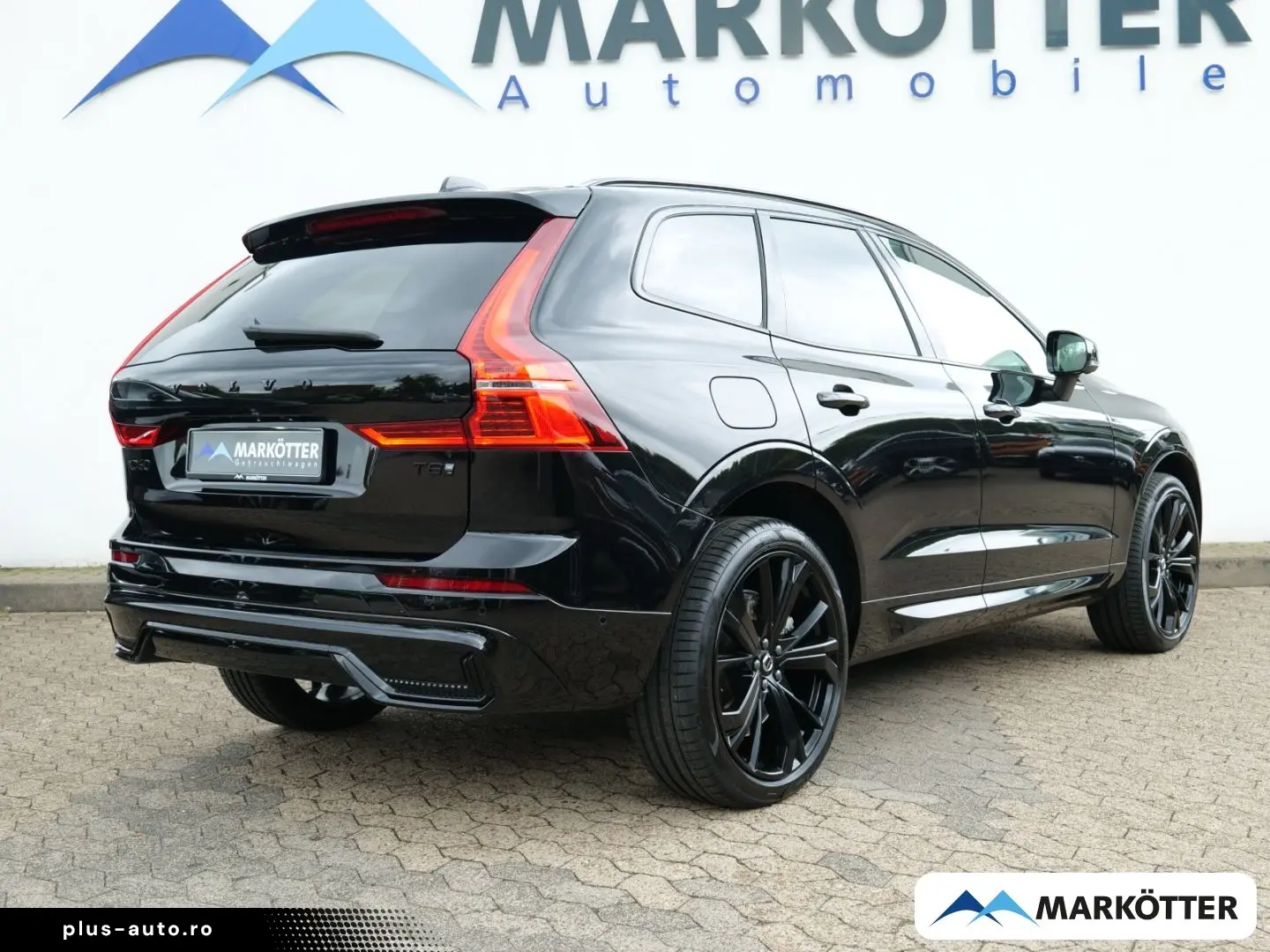 VOLVO XC60 T8 AWD Black Edition ACC BLIS 360 Panorama