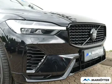 VOLVO XC60 T8 AWD Black Edition ACC BLIS 360 Panorama