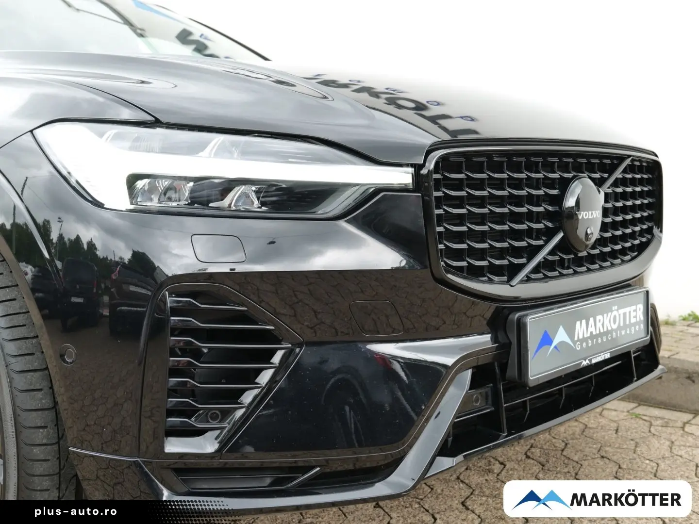 VOLVO XC60 T8 AWD Black Edition ACC BLIS 360 Panorama
