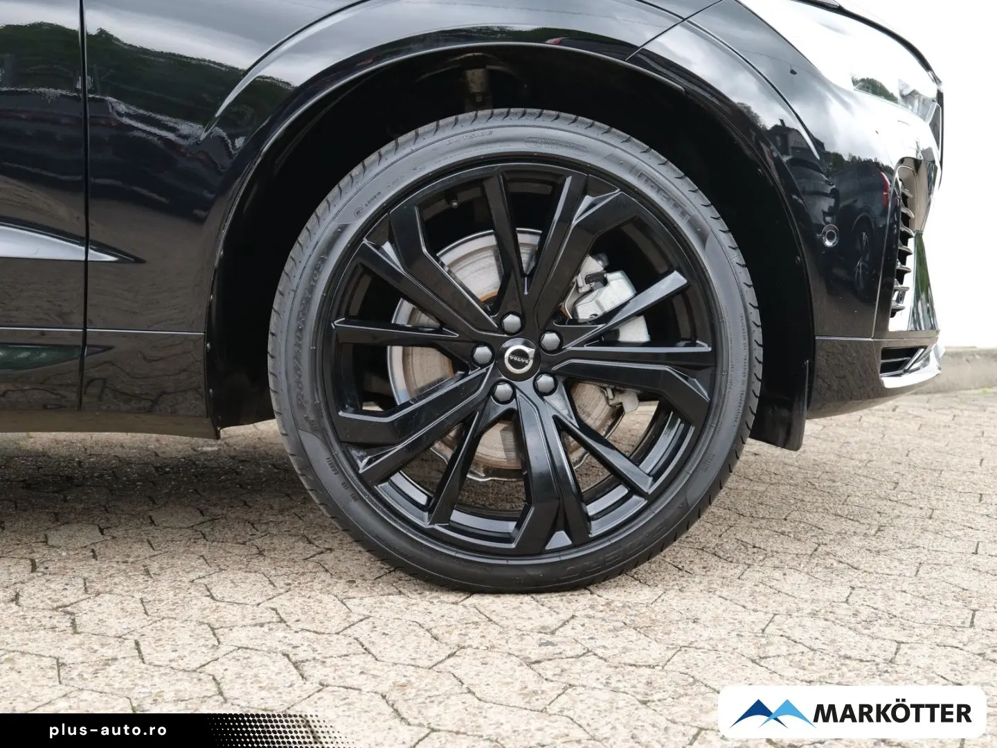 VOLVO XC60 T8 AWD Black Edition ACC BLIS 360 Panorama