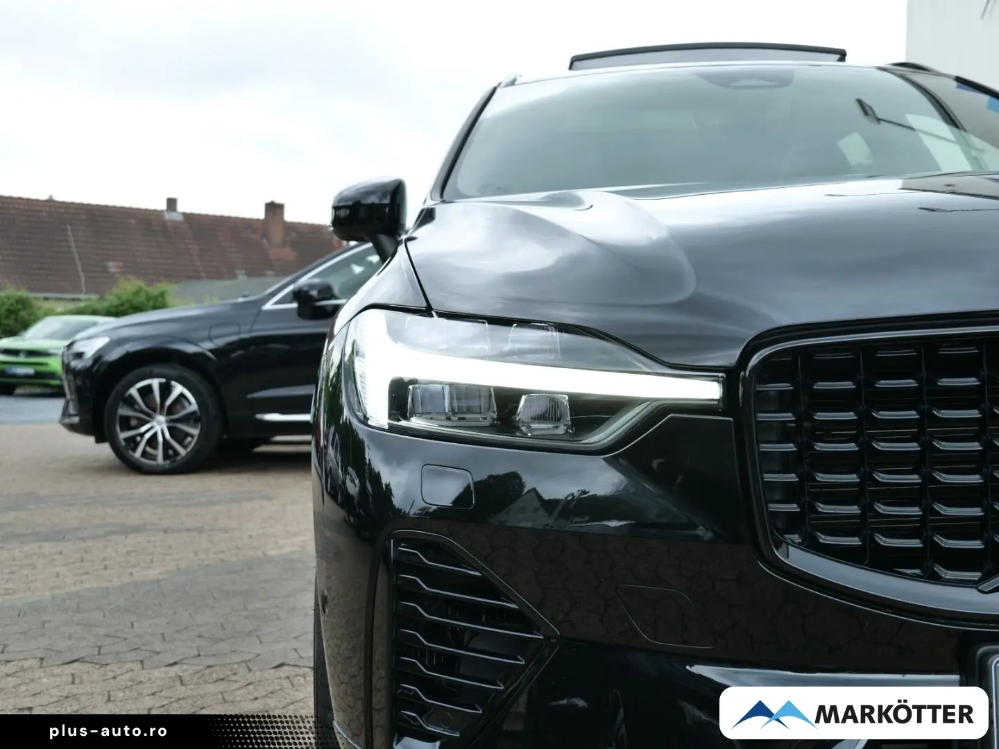VOLVO XC60 T8 AWD Black Edition ACC BLIS 360 Panorama