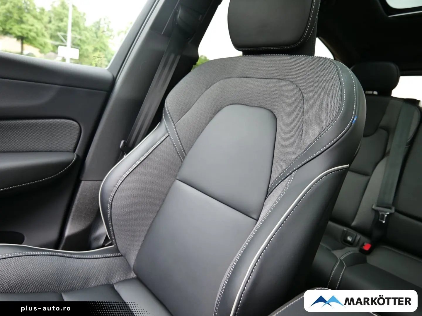 VOLVO XC60 T8 AWD Black Edition ACC BLIS 360 Panorama