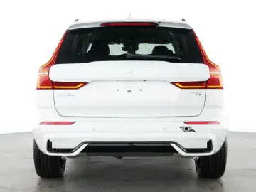 VOLVO XC60 Plus Dark Recharge Plug-In Hybrid AWD HUD S