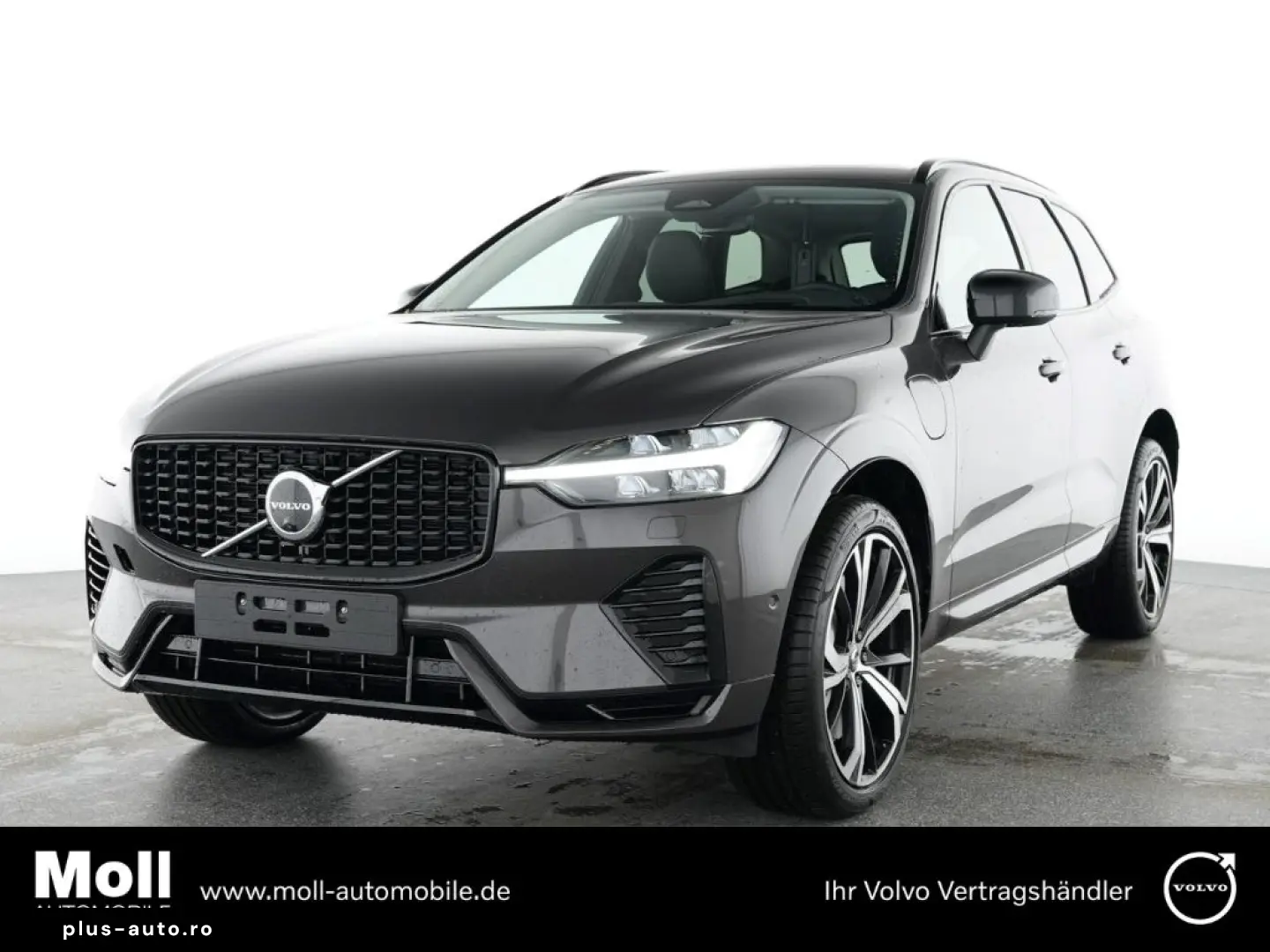 VOLVO XC60 Plus Dark Recharge Plug-In Hybrid AWD HUD S