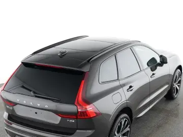 VOLVO XC60 Plus Dark Recharge Plug-In Hybrid AWD HUD S