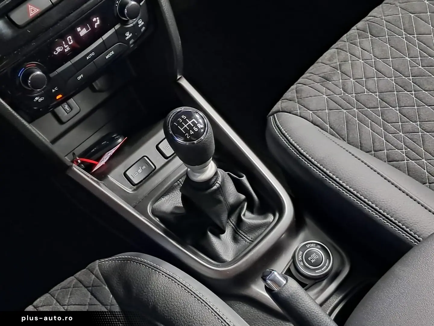 SUZUKI VITARA SPIRIT 4WD 1.4TI HYBRID 129CP 2024