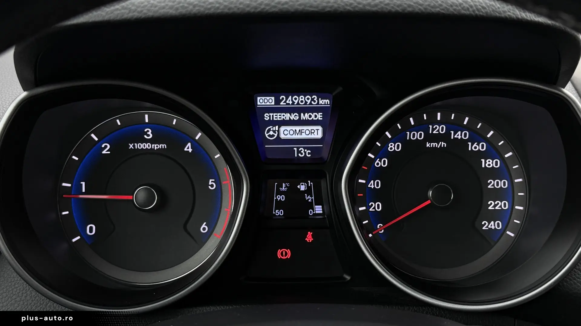Hyundai i30 1.6 CRDi 110CP 2014 10 Euro 5