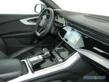 AUDI Q8 50 TDI 2x S Line Pano Standhzg B&O Allradl AH