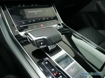 AUDI Q8 50 TDI 2x S Line Pano Standhzg B&O Allradl AH