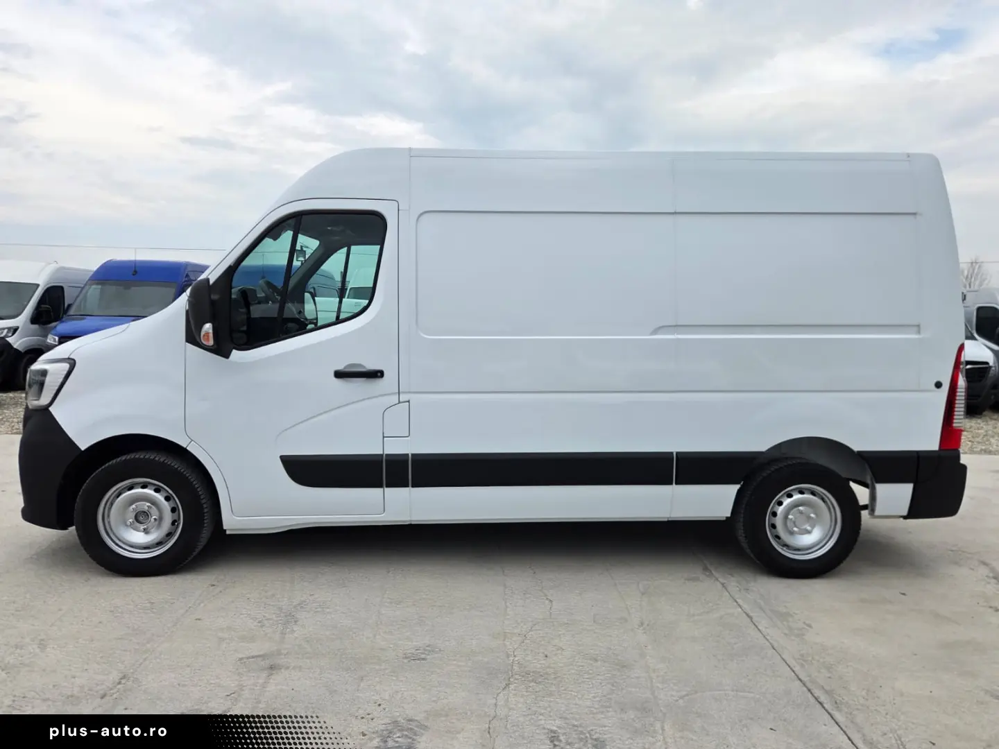 RENAULT NEW MASTER L2H2