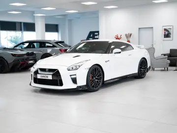 NISSAN GT-R 3.8l Prestige Edition - VAT  PPF  STOCK