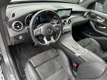MERCEDES-BENZ GLC 63 AMG 4M  9G DISTR MATT 360
