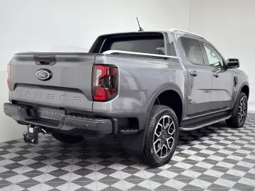 FORD Ranger Wildtrak e-4WD DoKa AHK Kamera