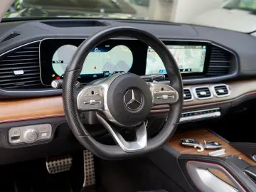 MERCEDES-BENZ GLS 400 d AMG Manufaktur 3xTV HUD 4xMassage