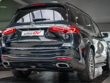 MERCEDES-BENZ GLS 400 d AMG Manufaktur 3xTV HUD 4xMassage