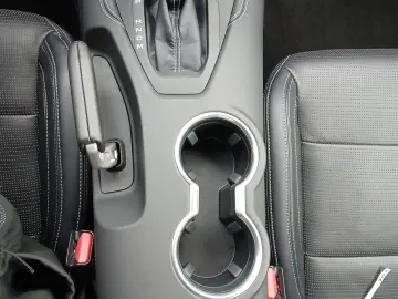 FORD Mustang 5.0 Ti-VCT V8 GT Fastback AUTOMATIK NAVI