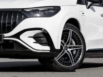 MERCEDES-BENZ EQE 53 AMG 4M  SUV Pano AHK Night Hyper Burm