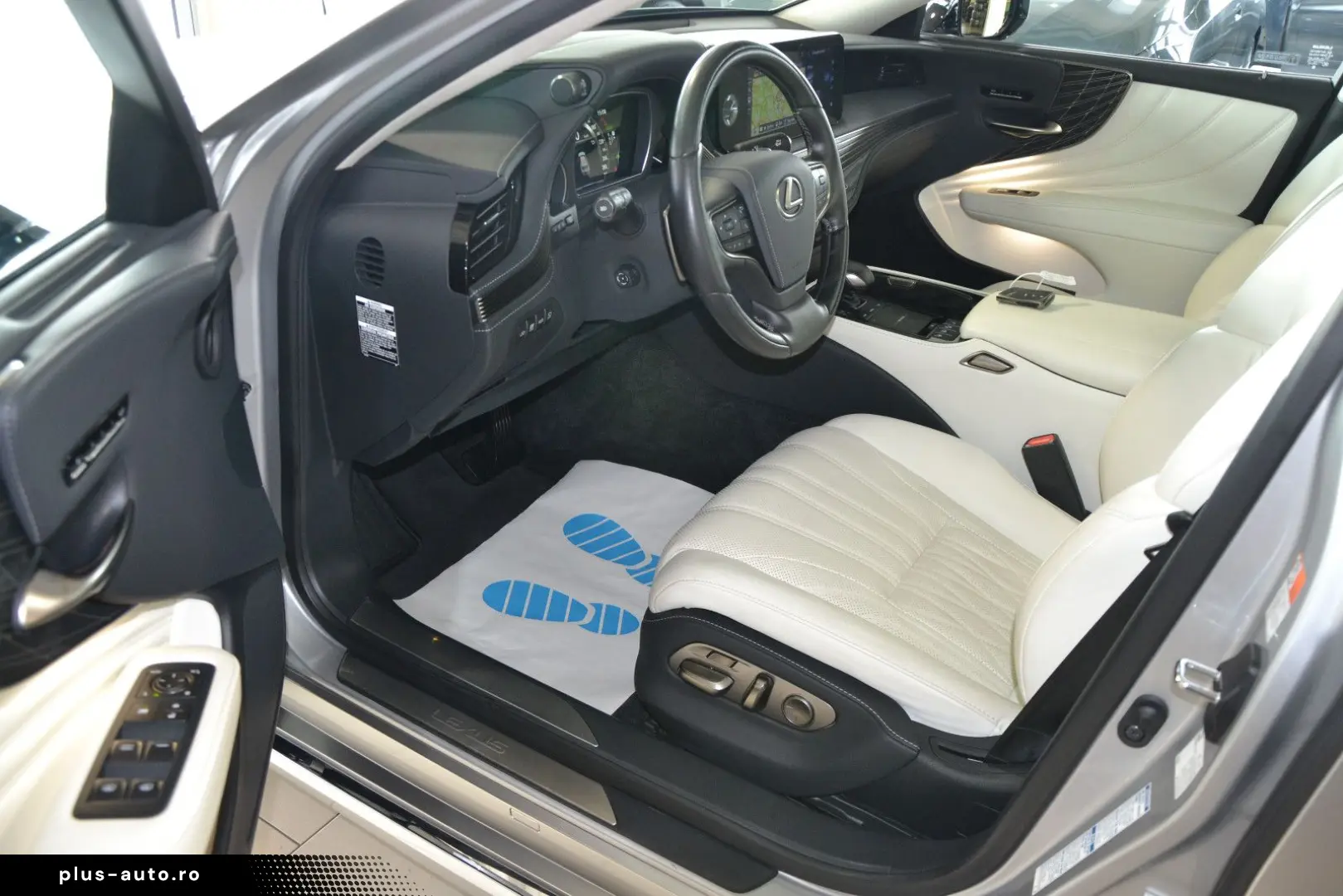 LEXUS LS 500h Luxury Line Allradantrieb