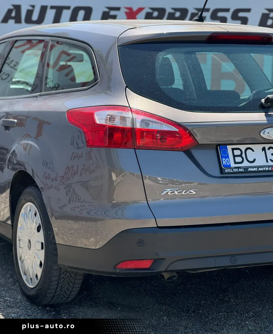 FORD FOCUS 3