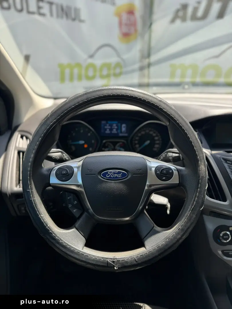 FORD FOCUS 3