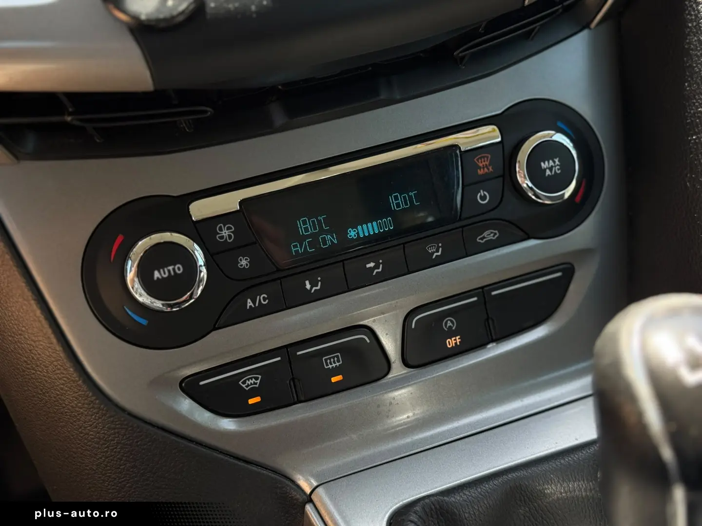 FORD FOCUS 3
