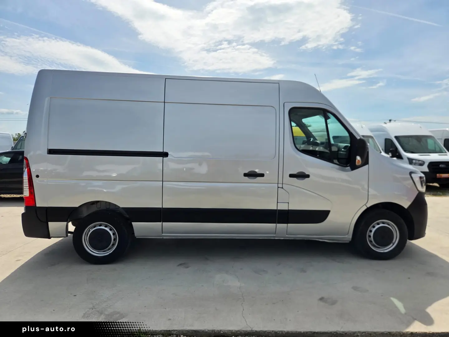 RENAULT NEW MASTER L2H2