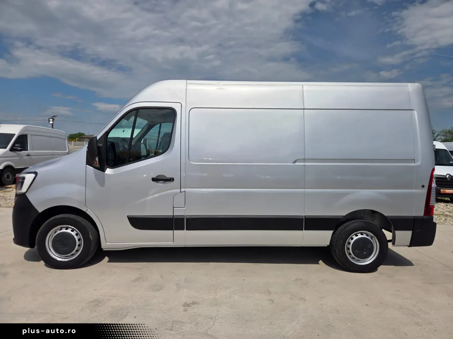 RENAULT NEW MASTER L2H2