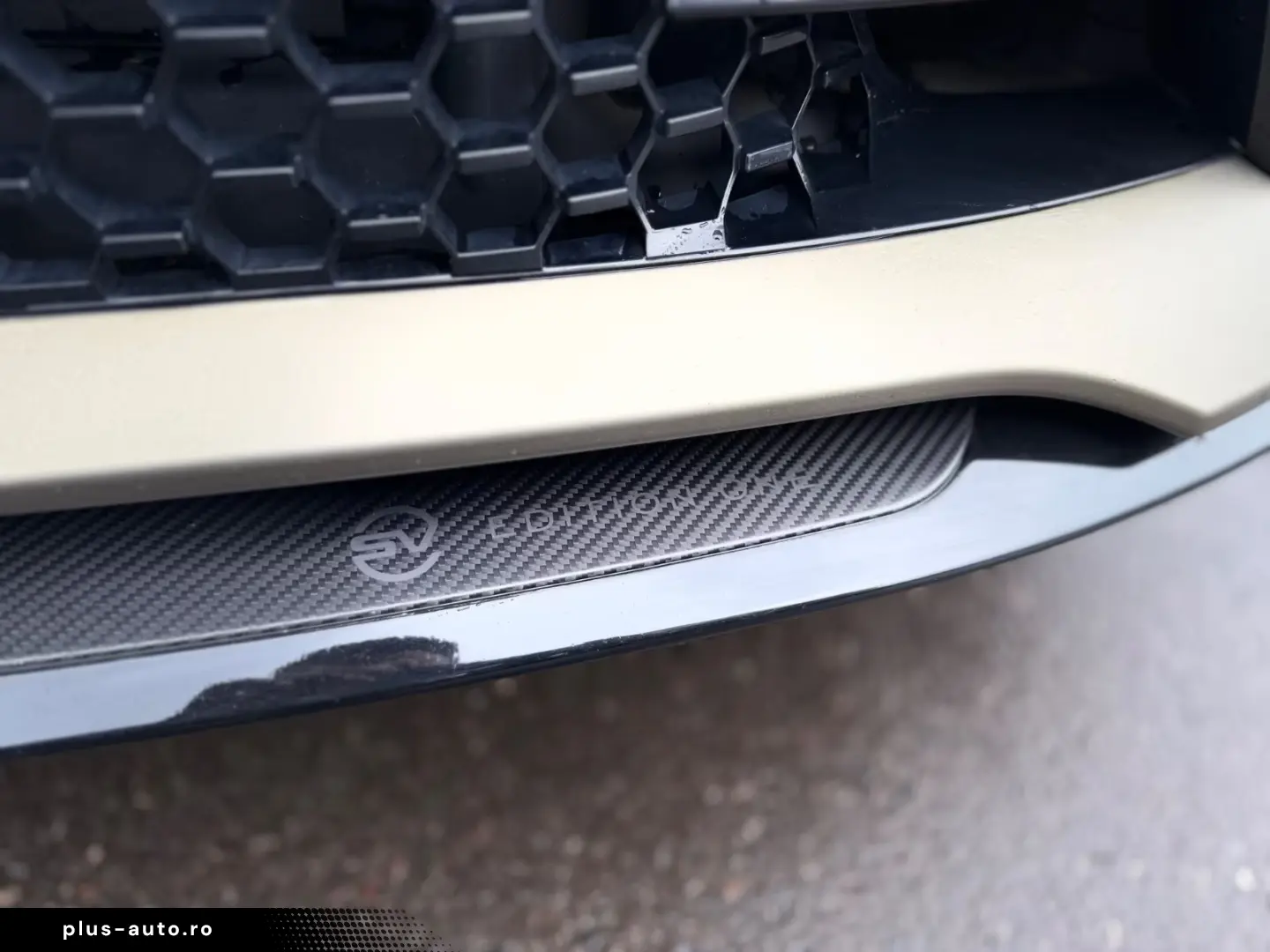 Land Rover RANGE ROVER SPORT SV EDITION ONE CARBON BRONZE