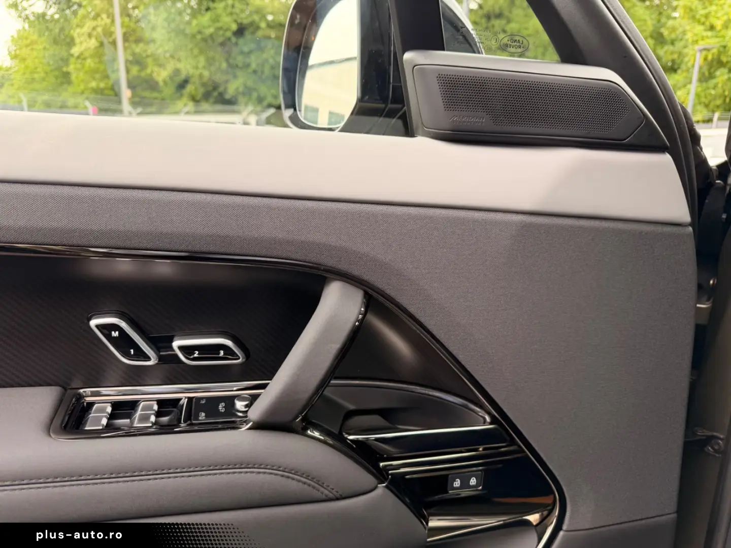 Land Rover RANGE ROVER SPORT SV EDITION ONE CARBON BRONZE