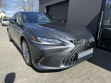 LEXUS ES 300h Luxury Line