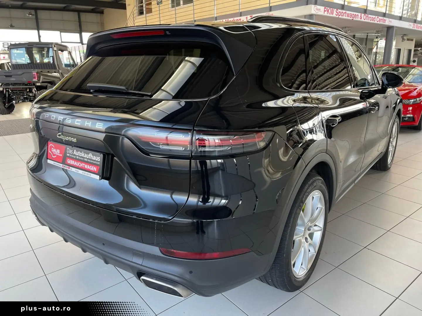 PORSCHE Cayenne PHEV Leder LED Pano Kamera Bose