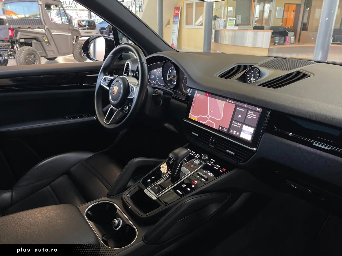 PORSCHE Cayenne PHEV Leder LED Pano Kamera Bose
