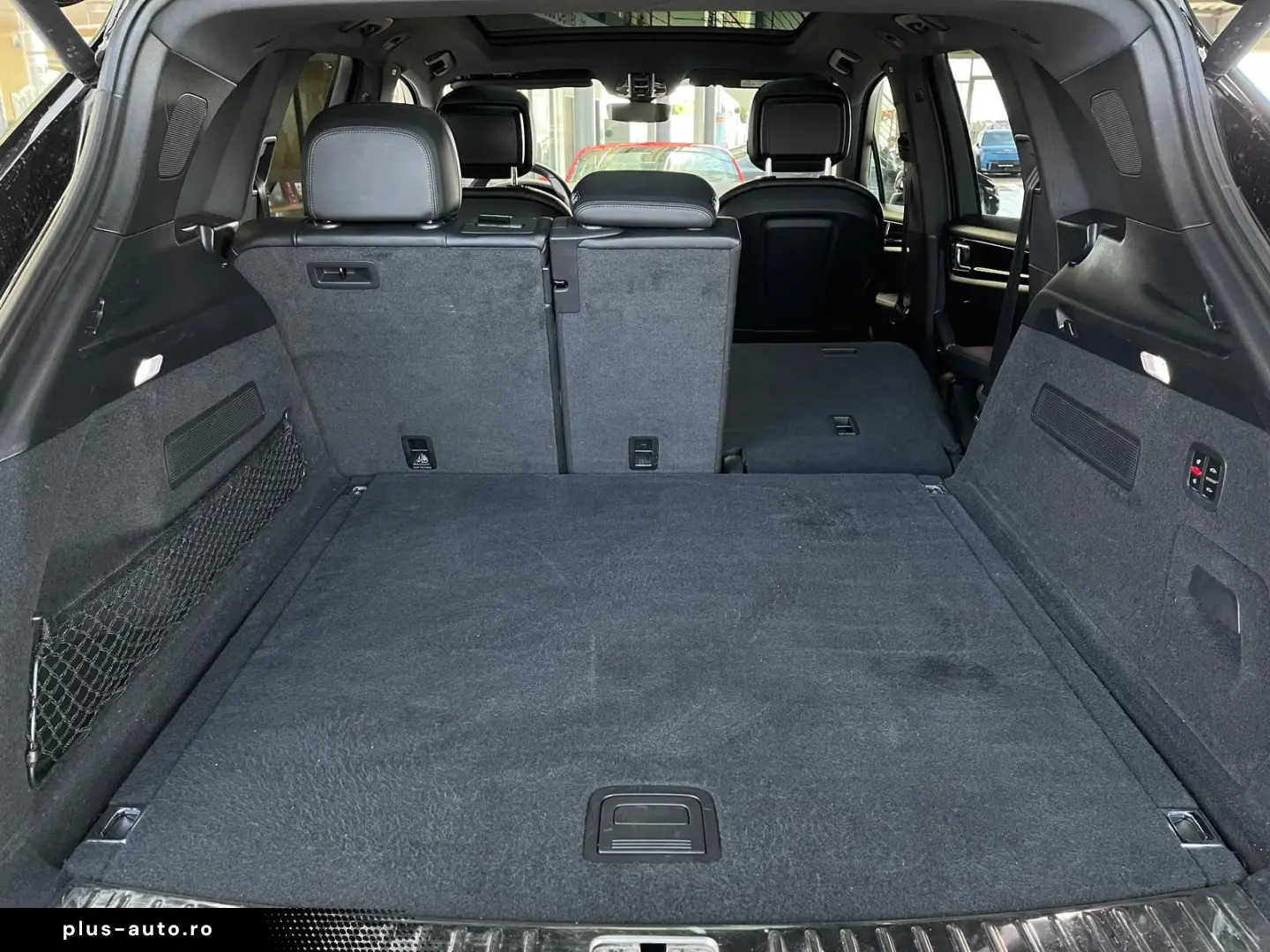 PORSCHE Cayenne PHEV Leder LED Pano Kamera Bose